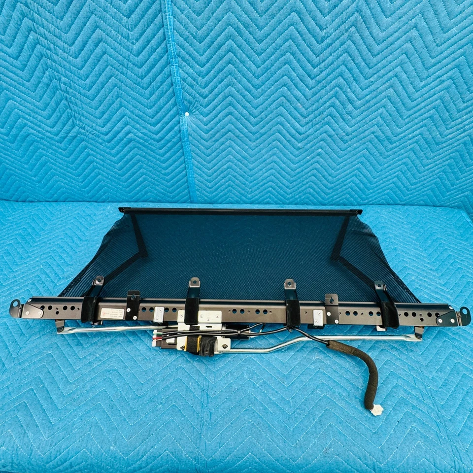 Parasol eléctrico trasero Infiniti M56 2011-2013 127 k OEM 975801MB0C Foto 4 de 4