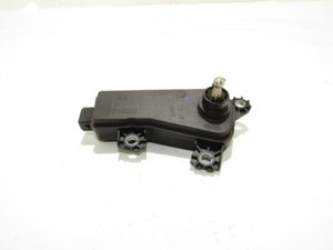 BMW 3 E90 E91 2006 Stellmotor Drosselklappe Throttle Valve Actuator 7511383