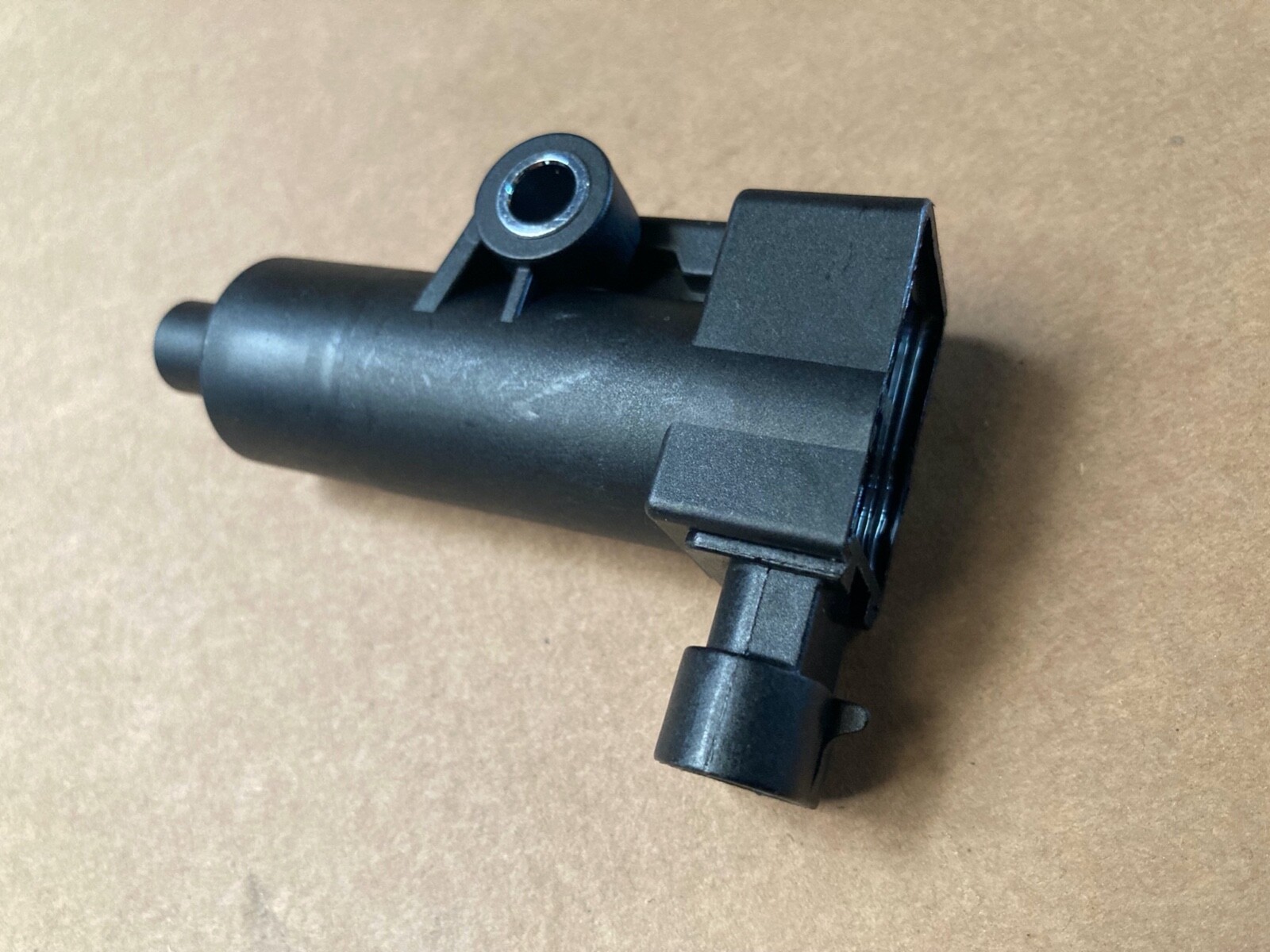 BOBINA DE ENCENDIDO TT ADVENTUOR 250 Bobina de alta