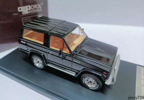 1/43 Resin car model Nissan Patrol 160 SWB 4x4 Black - Picture 4 of 6