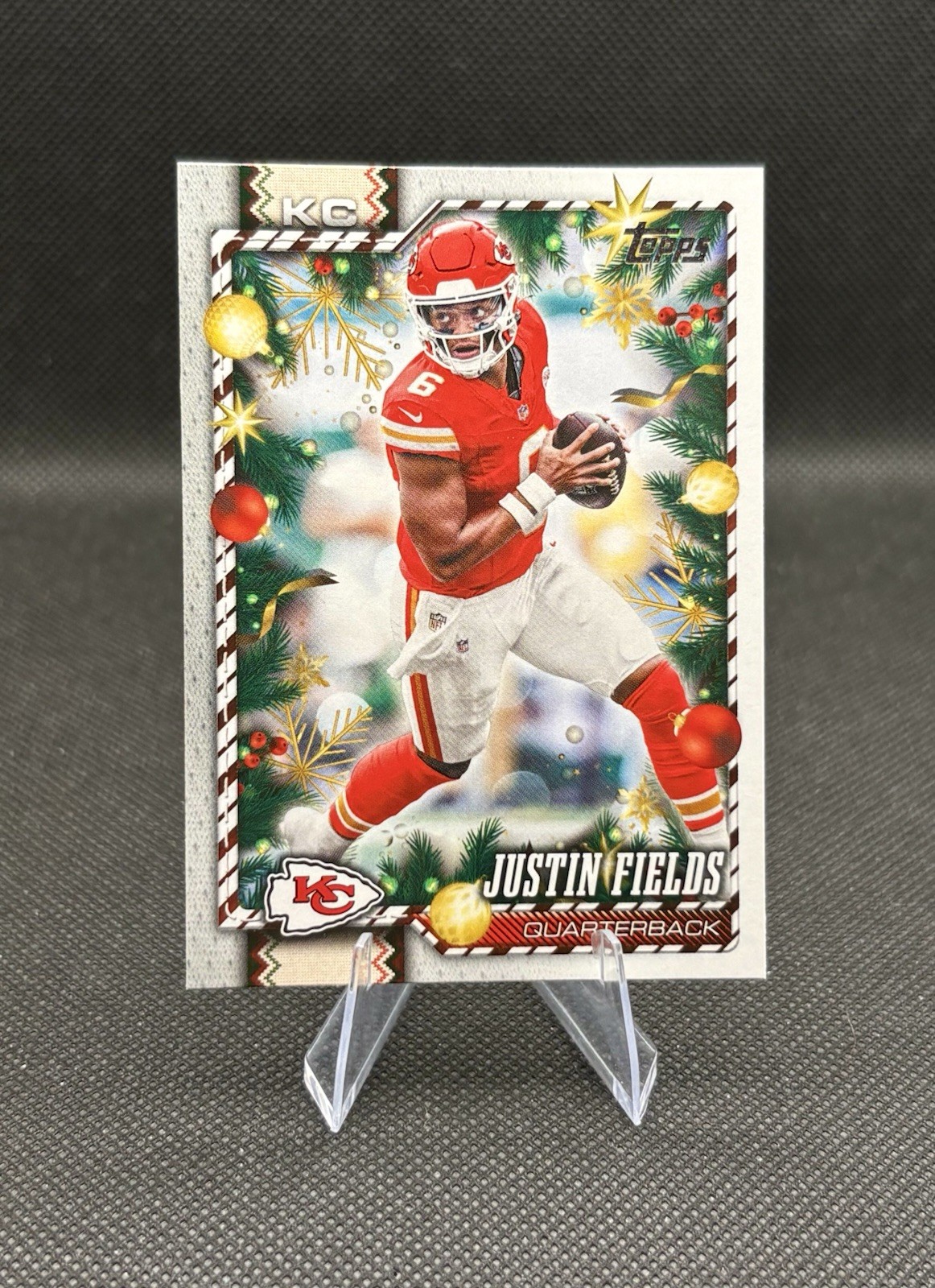 Justin Fields 2026 Topps Holiday #144 Kansas City Chiefs