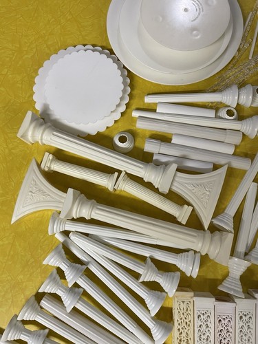 VTG Cake Decorating Lot 91 Pieces Cake Separators, Pillars, Columns, Decorations - Picture 2 of 23