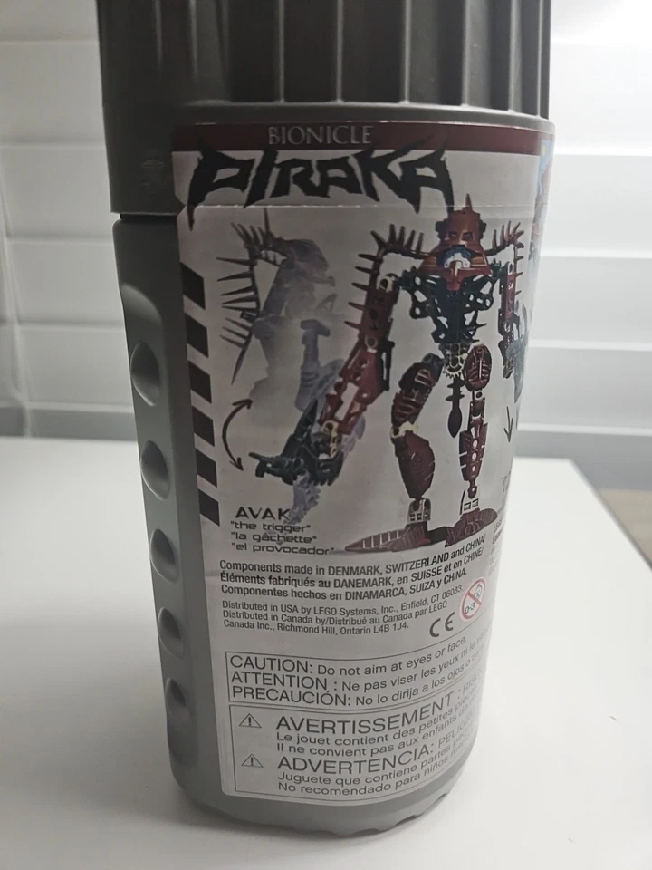 LEGO Bionicle Piraka Avak 8904 New In Container Sealed 41pcs - Image 3 of 4