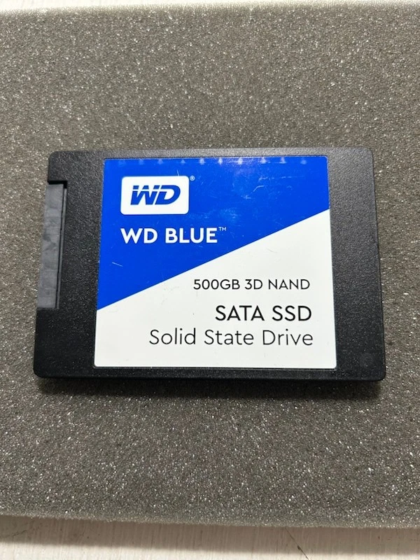 Western Digital Solid State Drives 2.5 in Form Factor 500 GB