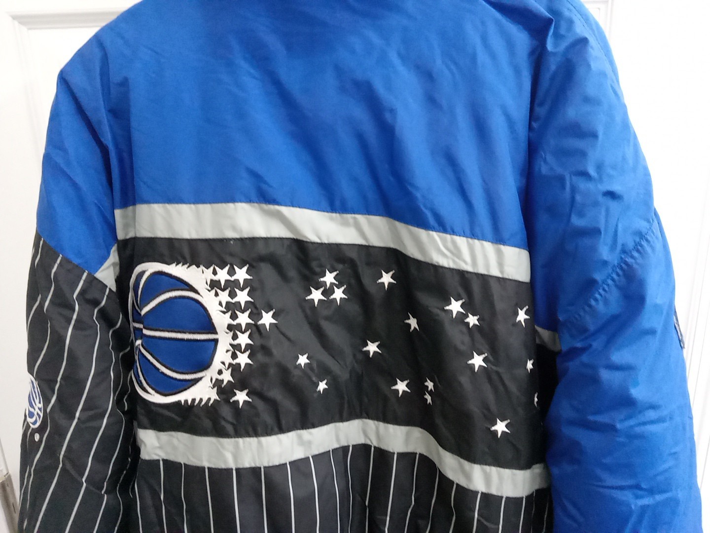 Vintage 90s NBA Orlando Magic Apex One Puffer Jacket w/ Detachable Hood XL