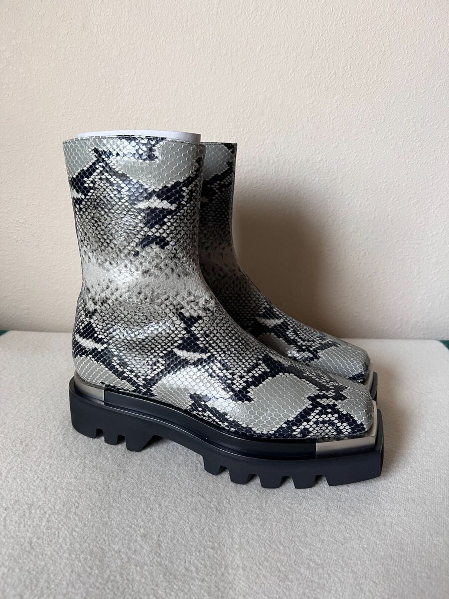 Peter Do Leather Combat Boots with Metal Tips - Size 41 Peter Do Leather Combat Boots with Metal Tips - Size 41