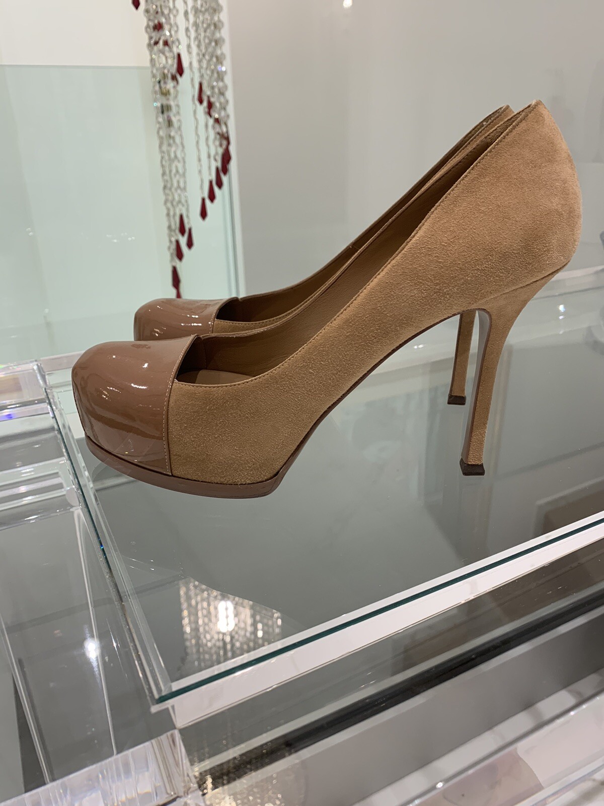 SAINT LAURENT Décolleté YSL Tribute Tribtoo in pelle verniciata scamosciata plateau nude marrone taglia 39 5