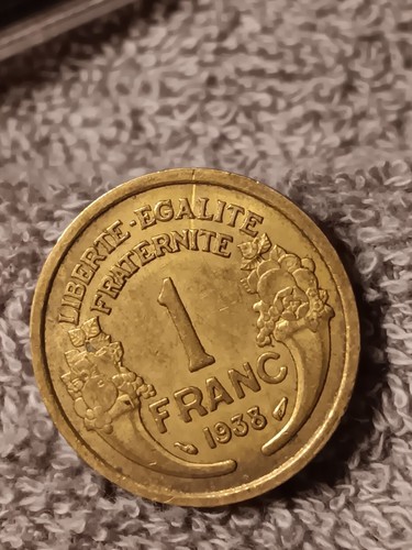 Damaged 1938 1 Franc France , Heavily Circulated French, See Photos - Picture 4 of 17