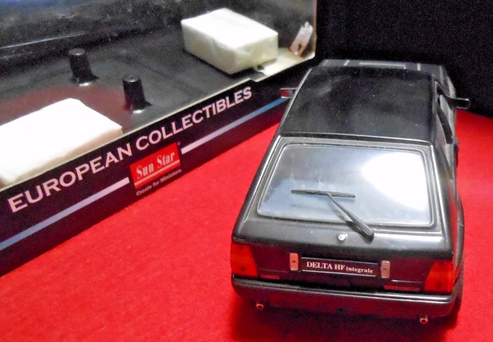 lancia delta hf integrale 1/18 - Immagine 3 di 4