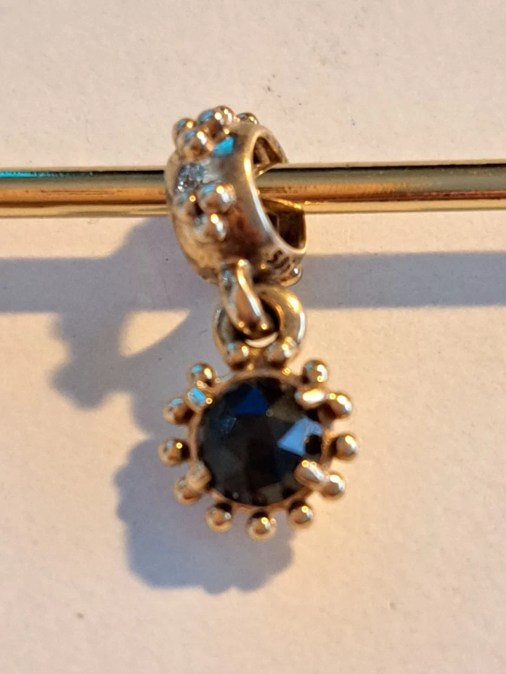 Pandora 585 Gelbgold Gold 14K Charm mit Onyx Stein
