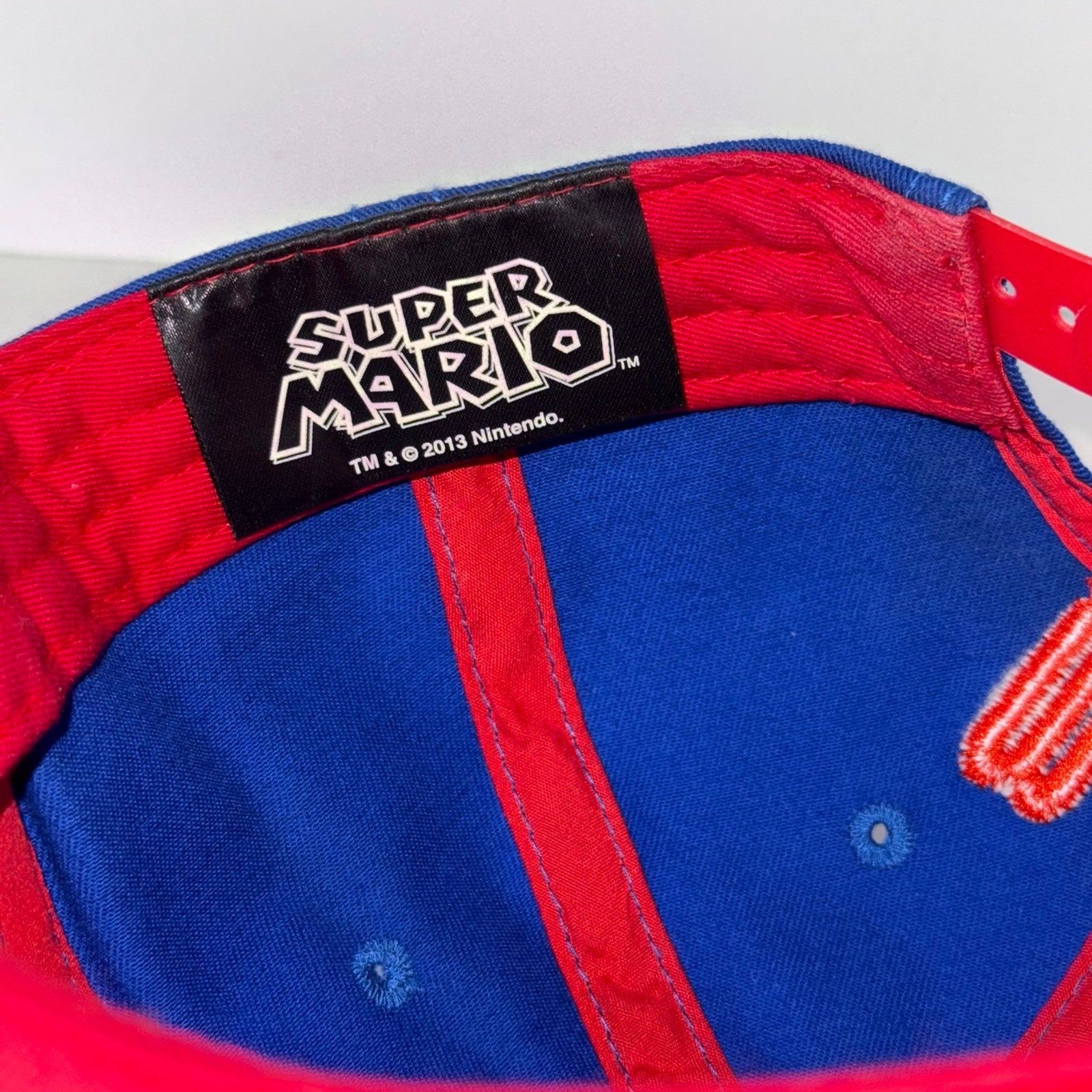 Super Mario SnapBack adjustable hat Nintendo 2013 - image 7