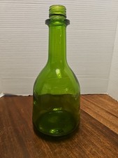 Vintage USA Green Glass 1.5 Liter Bottle Decanter 809 No lid