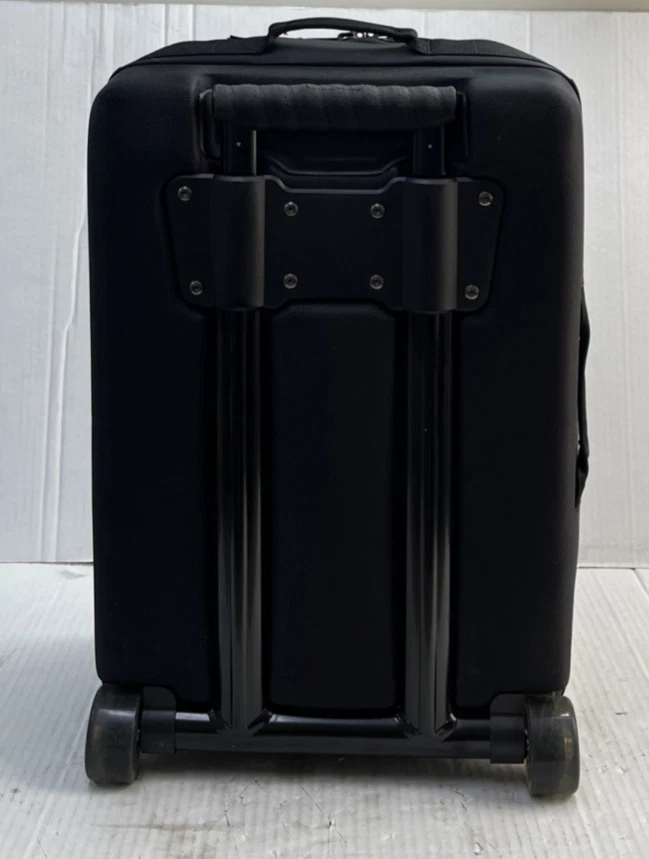 Timbuk2  20" Co-Pilot Luggage Rolling Suitcase Black - Image 3 of 4