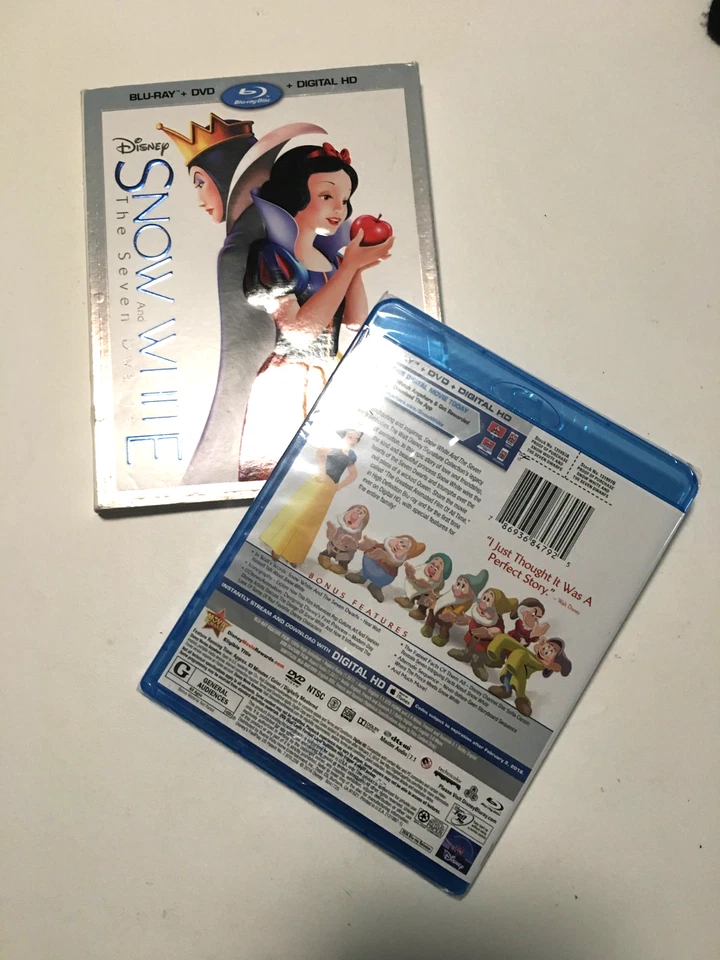 Snow White and the Seven Dwarfs (Blu-ray/DVD, 2016, W/ SLIPCOVER ) NEW/SEALED - Image 2 of 4