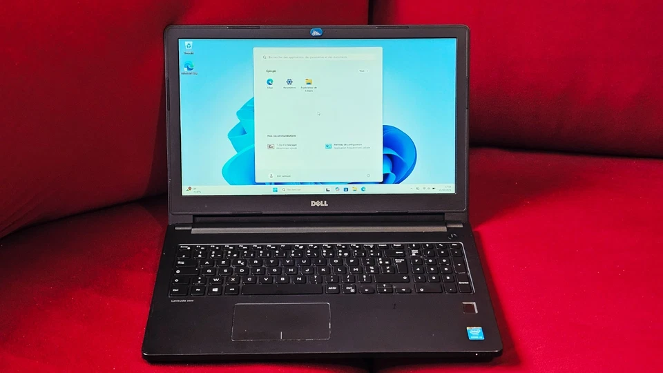 Dell Latitude 3560 · i3-5005U · 12GB · 256GB, photo 2 sur 5