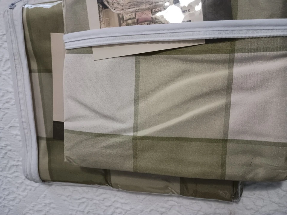 Shams europeas a cuadros verdes Rose Tree Abagail (2) nuevas con etiquetas 26"x26" Foto 4 de 4