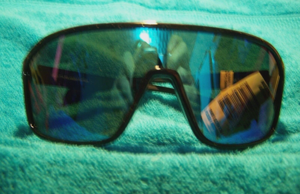 GAFAS DE SOL CALCUTTA RAPTOR MARCO NEGRO AZUL ESPEJO LENTES POLARIZADAS NUEVAS PARA 2024 Foto 4 de 4