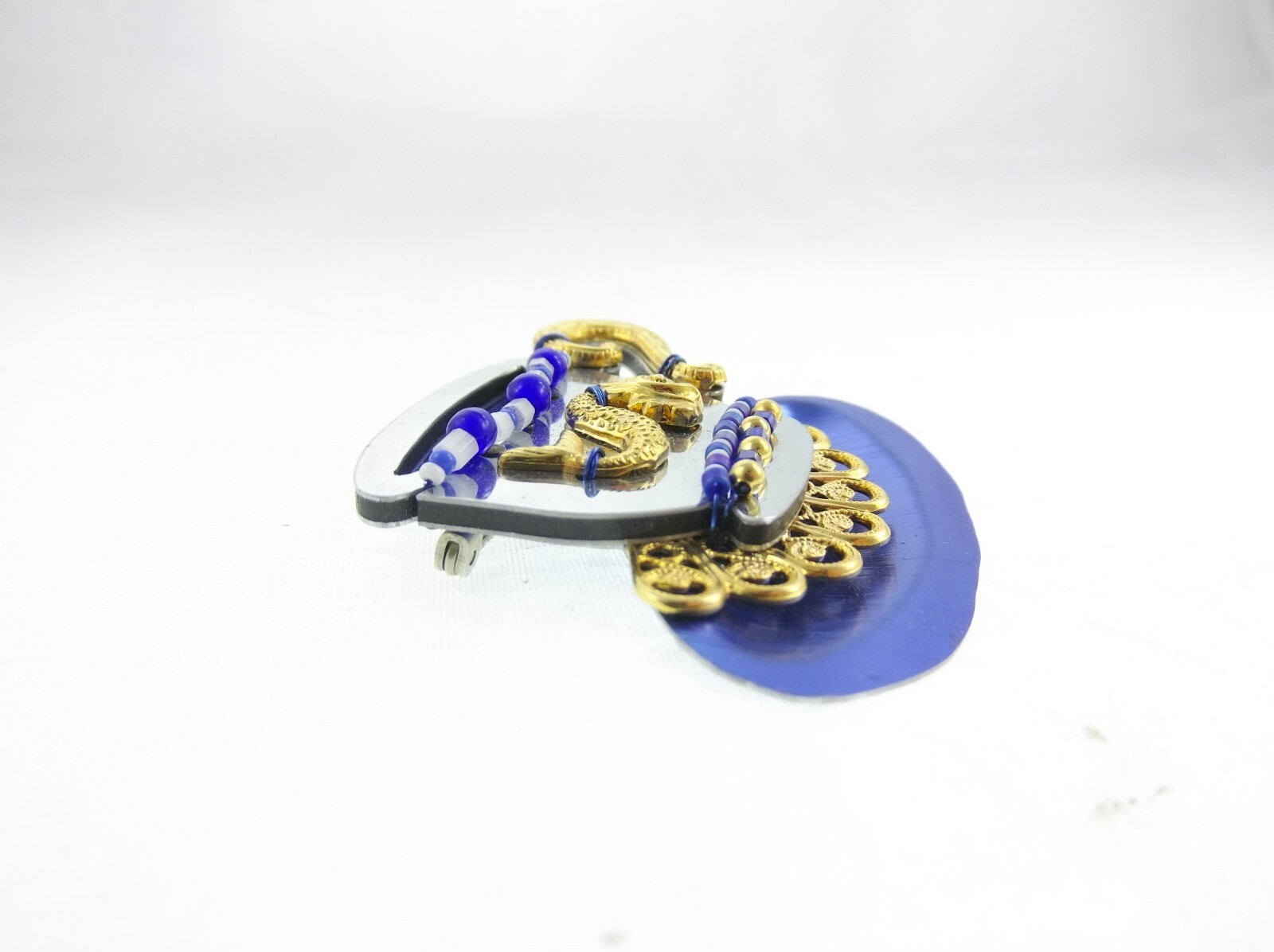 Picture 4 of 5