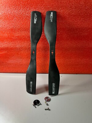 T-motor Carbon Prop CFProp 18x6.1  Pair L and R with screws and mounts