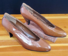 Stuart Weitzman for Mr. Seymour Vtg. Brown Leather Mid Heel Pumps SZ7B Un-used