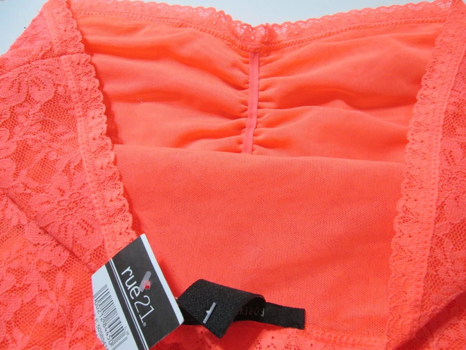 Nuevo con etiquetas Sujetador Forever 21 Talla M Naranja Inalámbrico Sin Forro Pullover Bandeau Foto 4 de 4