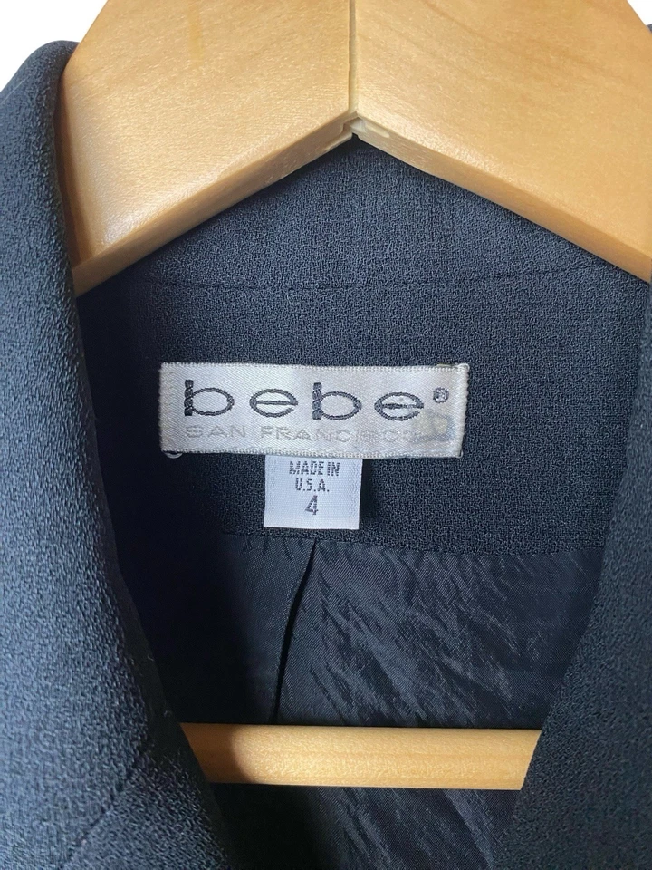 Chaqueta Blazer Bebe Vintage Negra Talla 4 Recortada Cuadrada Botón Dorado Y2K Años 90 EE. UU. Foto 2 de 4