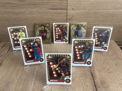  FC Barcelona Tin 2025 Lot mit 8 Karten + Stars & Gold Vault Messi/Lewi/Ronald.
