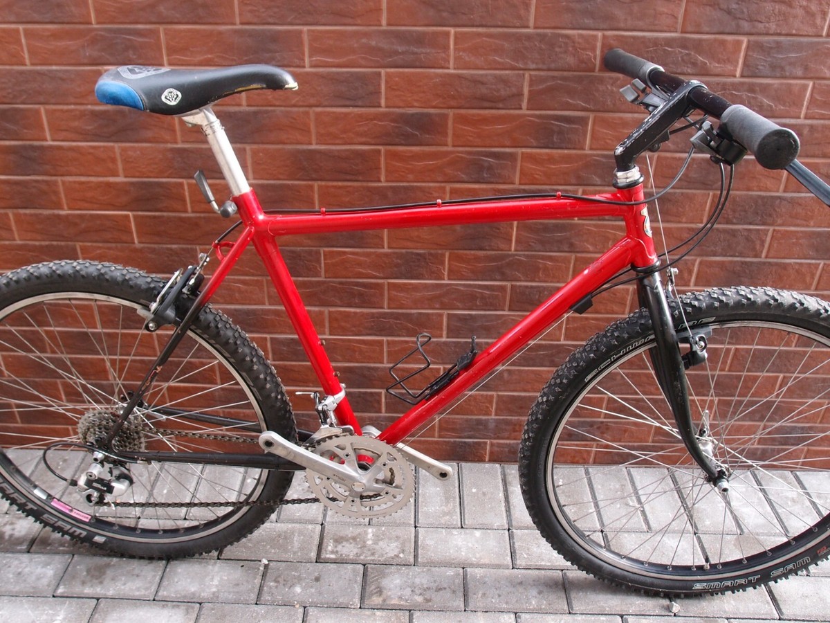 1990s MTB bike Bottecchia Shimano Deore LX Amborsio Montana Cobra