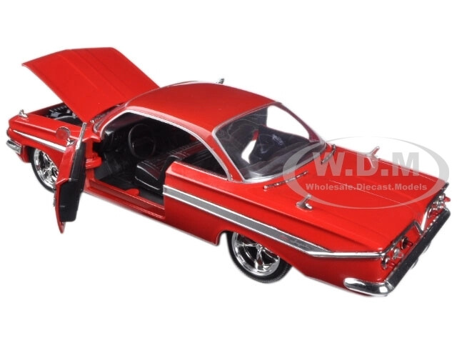 DOM'S CHEVROLET IMPALA RED 