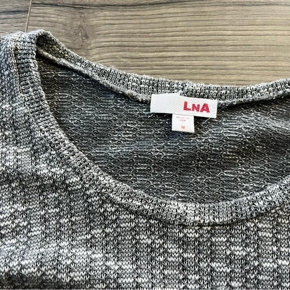 Anthropologie LNA Womens Grey Knit Rounded Hem Long Sleeve Size Medium - Image 3 of 4