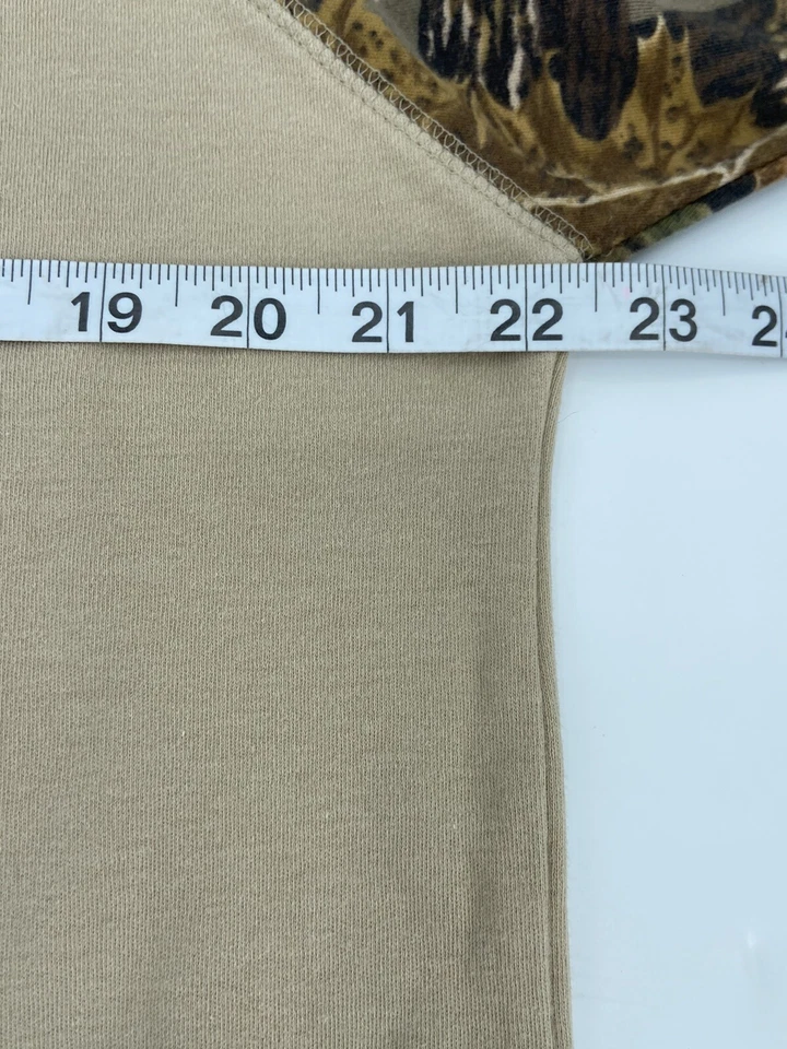 Cabela's Women's Size XL Seclusion 3D Camouflage Sleeve Knit Casual Shirt V Neck - Image 3 of 4