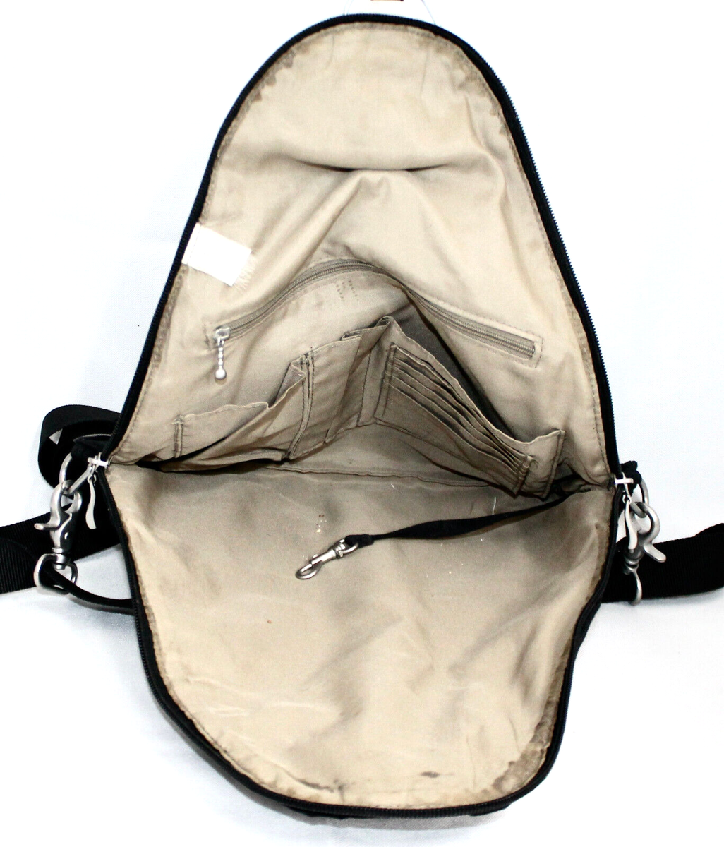 BAGGALLINI Traverse Convertible Sling Bag Backpack Triangle Shape Black Nylon NAP480_B0001_02.jpg main image 3