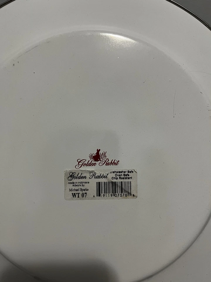 Plato de cena de vacaciones Golden Rabbit con escena victoriana 10 1/4" Esmalte Bonito Foto 3 de 3