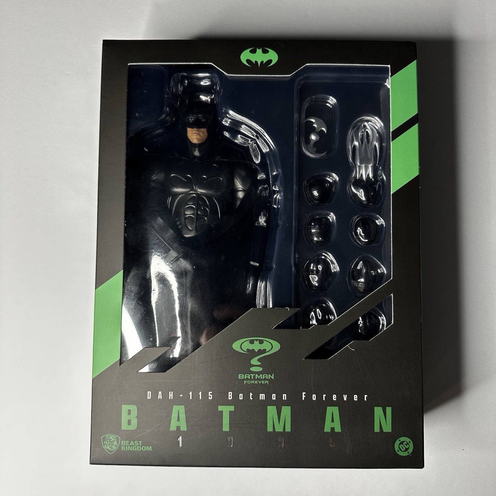 Beast Kingdom - Batman Forever (Val Kilmer 1995) 8" Action Figure DAH-115