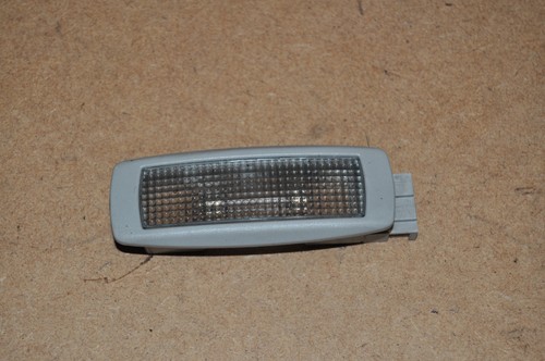 Original VW Golf 4 Passat 3B Innenleuchte Leuchte Innenraum 3B9947101A grau