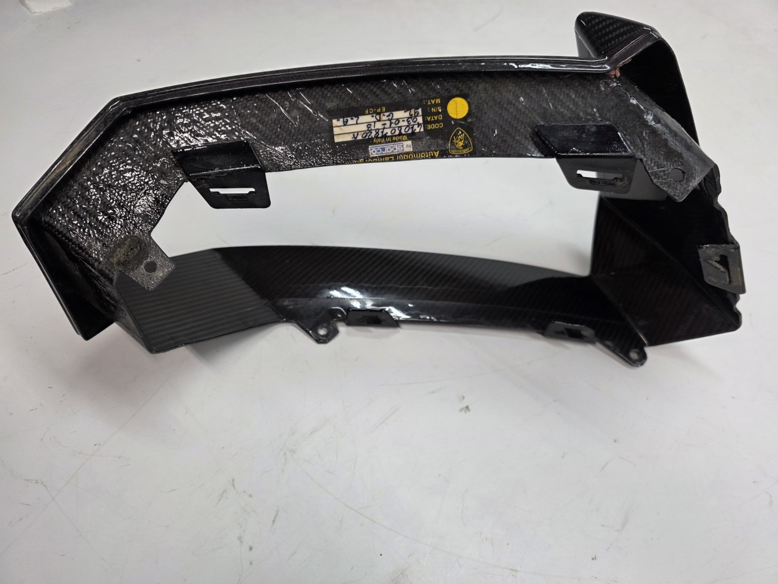 LAMBORGHINI AVENTADOR LP700 PASSENGER RIGHT SIDE CARBON GRILL SURROUND TRIM OEM 