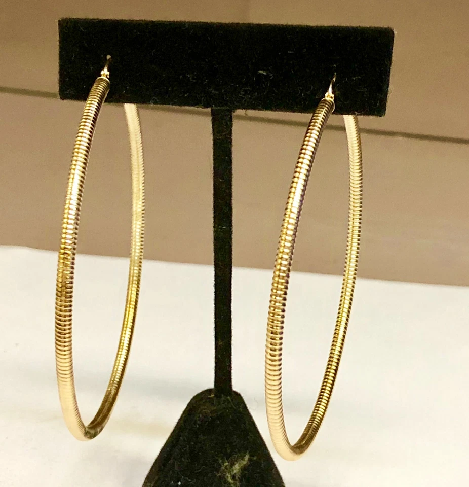 14k Yellow Gold 3mm x 80mm (3") Round Shiny Lite Tube Hoop Earrings 5.2 Grams