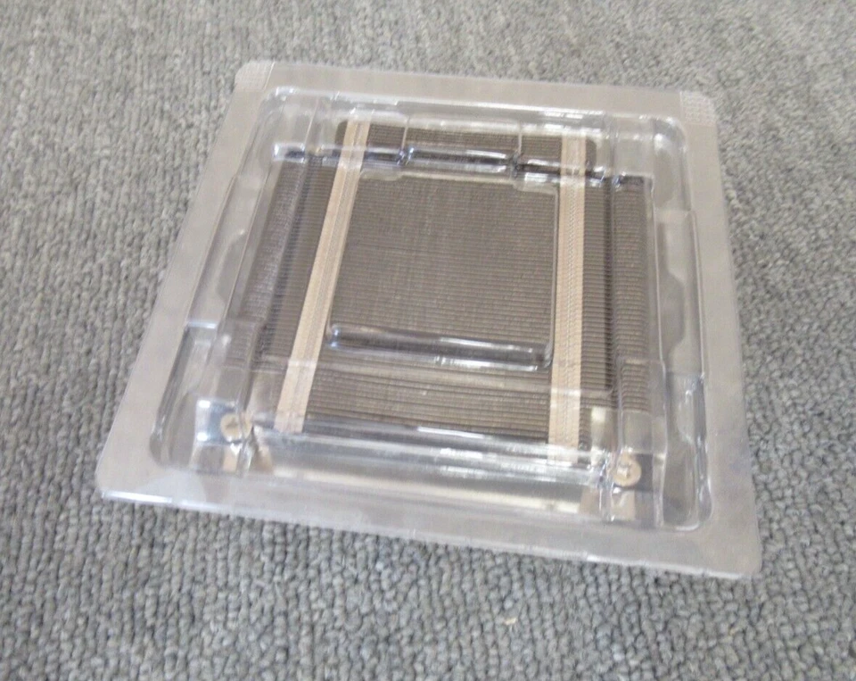 New SuperMicro SNK-P0036 1U Passive CPU Heatsink for Socket LGA1366 - Image 2 of 4