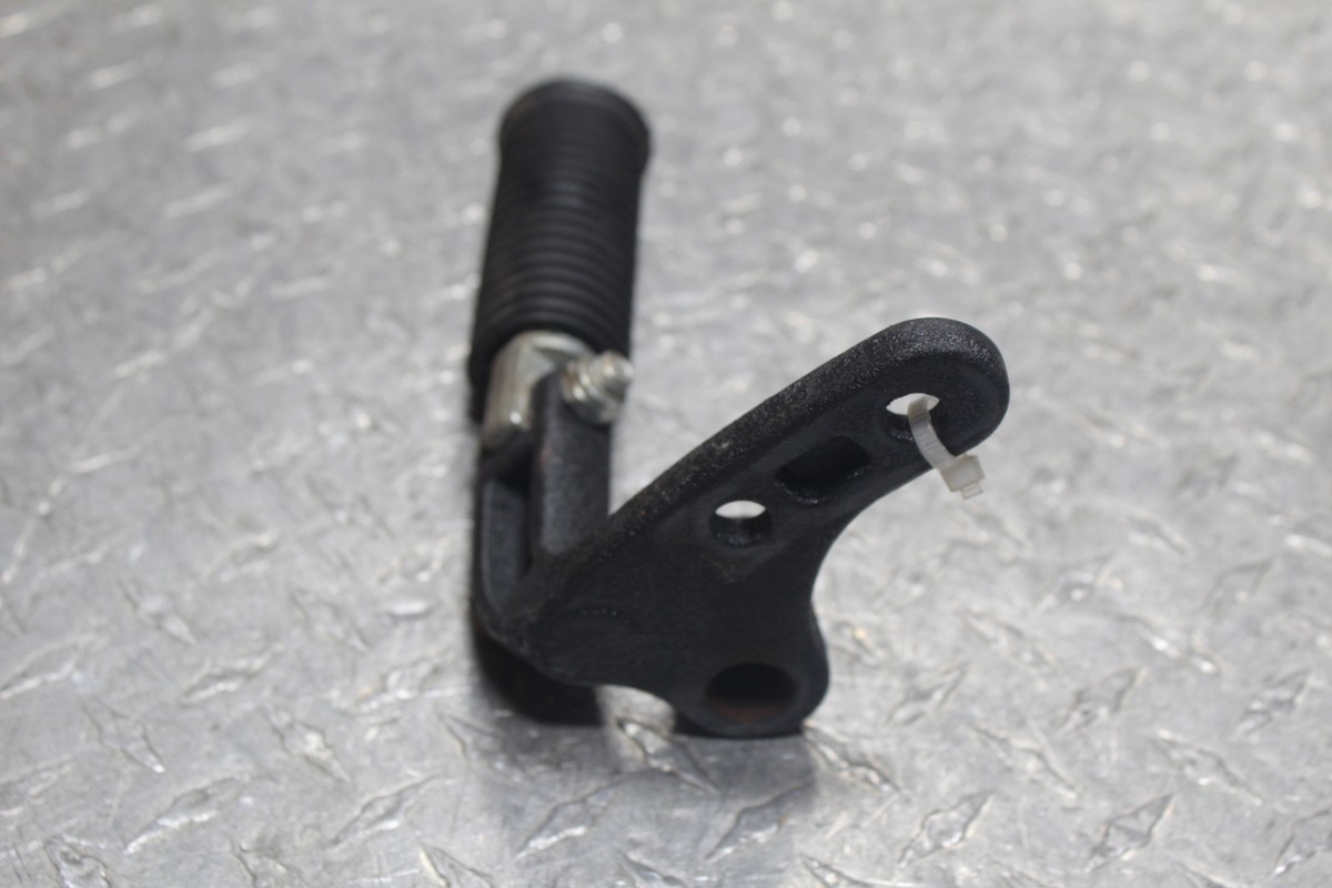 h‼︎ Harley Davidson OEM Left Footpeg Support #33693-03 | eBay