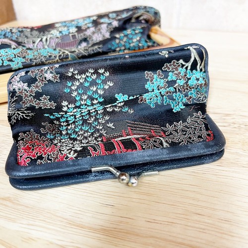 Vintage 80s Chinese Silk Brocade Clutch Purse Embroidered Matching Coin Purse - Picture 6 of 24