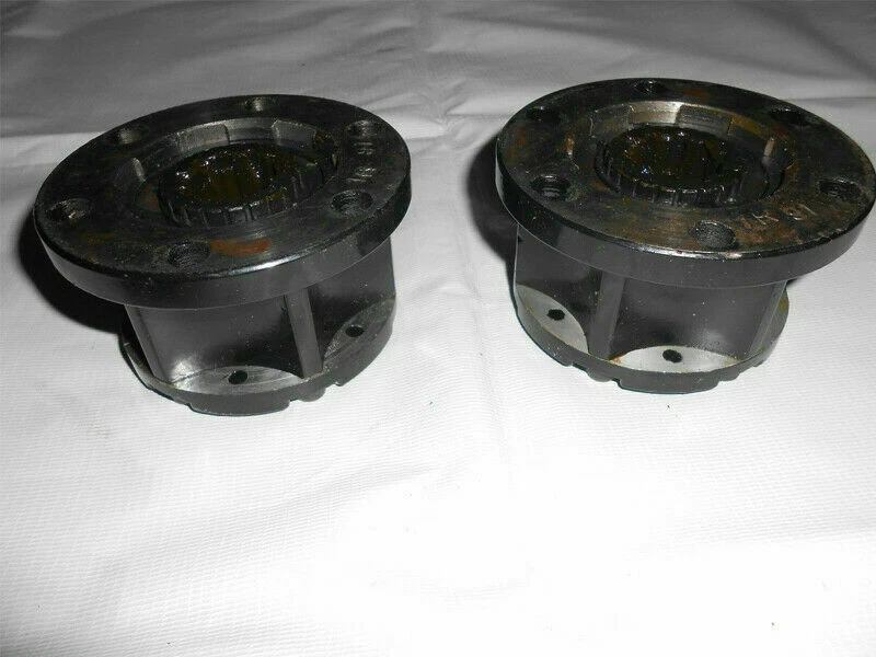 JUEGO DE BUJE DE BLOQUEO MANUAL GENUINO O BUJE DE RUEDA LIBRE PARA JEEP WILLYS CJ 1948-1971 Foto 3 de 4