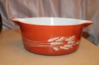 PYREX Autumn Harvest Wheat Casserole Dish #475-B 2.5 L NO LID Vintage USA EUC