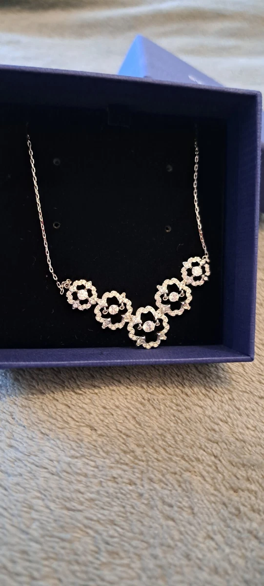 Rhodium Plated Swarovski Sparkling Dance Flower Necklace
