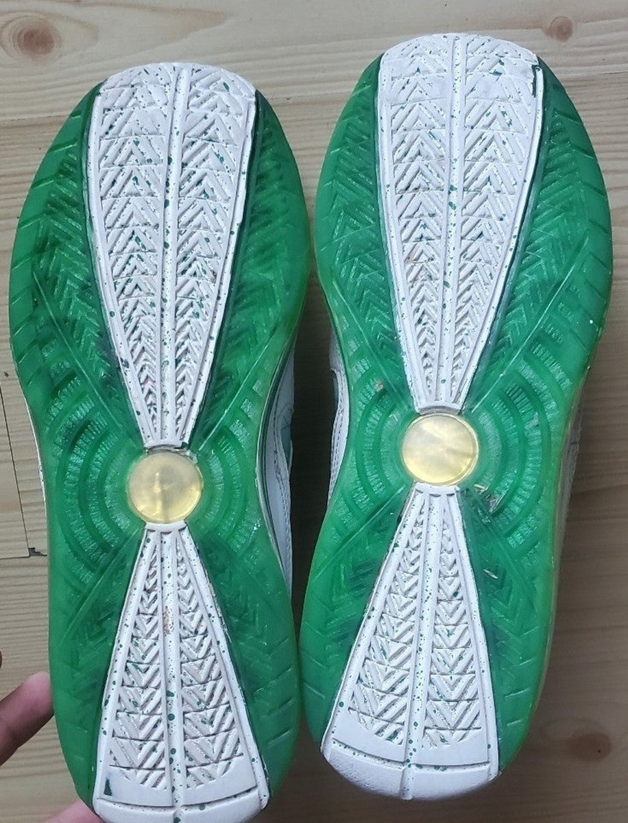 Nike LeBron 7 MTAG Shanghai White green 2009 Size 9.5 RARE 1  display picture 3