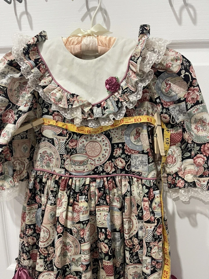 Vintage Girls  Tea Party Dress - Prairie Cottagecore Lace Ruffled Collar Floral - Image 4 of 4