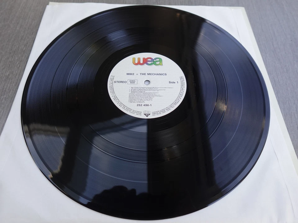 Mike & The Mechanics SELF TITLED 1985 UK/EU DEBUT LP 1st Press PLAYS MINT HEAR - Image 4 of 4