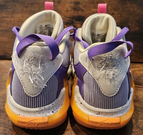 Nike LeBron Witness 7 DQ8650-101 Kids Action Grape Orange Basketball Shoes 6.5Y - Picture 3 of 8