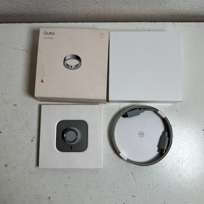Oura Ring 4 OA11 Silver Bluetooth Sleep & Fitness Smart Activity Tracker, Size 7