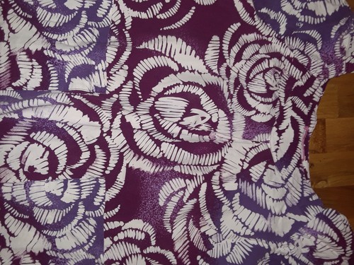 Ladies Koi by Kathy Peterson Purple Burgundy Swirls Floral Scrubs Top Size L - Picture 2 of 6