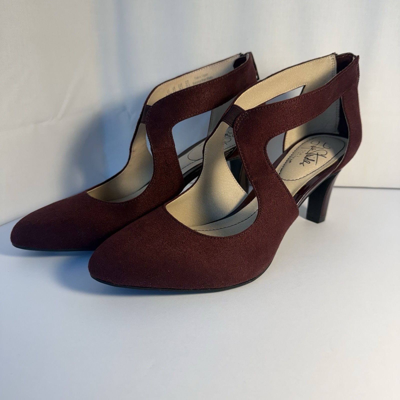 Life Stride Soft System Giovanna2 Wine Fabric Heels Wedding/Church 8.5M New